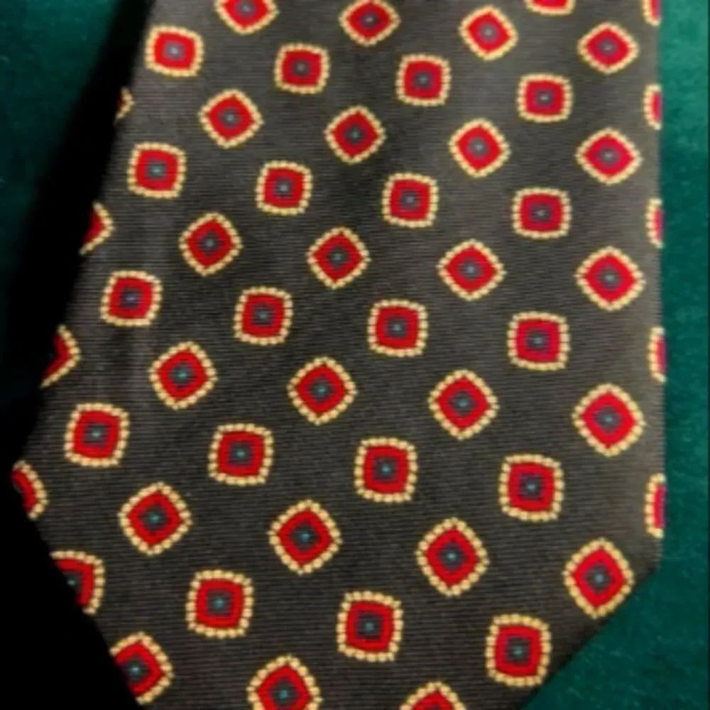 NWT Land's End Hand Sewn Silk Tie Made in USA